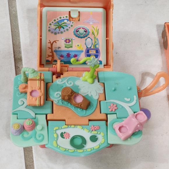 LPS LITTLEST PET SHOP 2006 Teeniest Pop Open Playground Playset #71421 mini dese - Picture 2 of 6